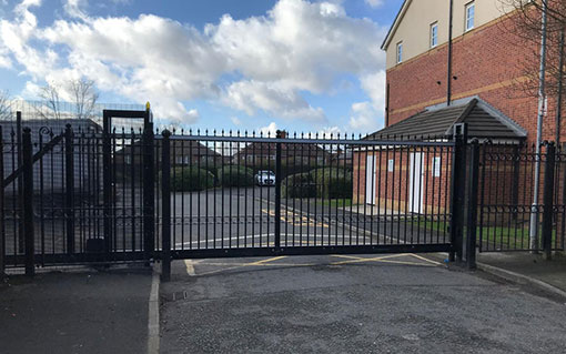 Security Gates & Fencing